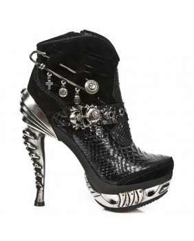 Black leather ankle boots New Rock M.MAG032-C2